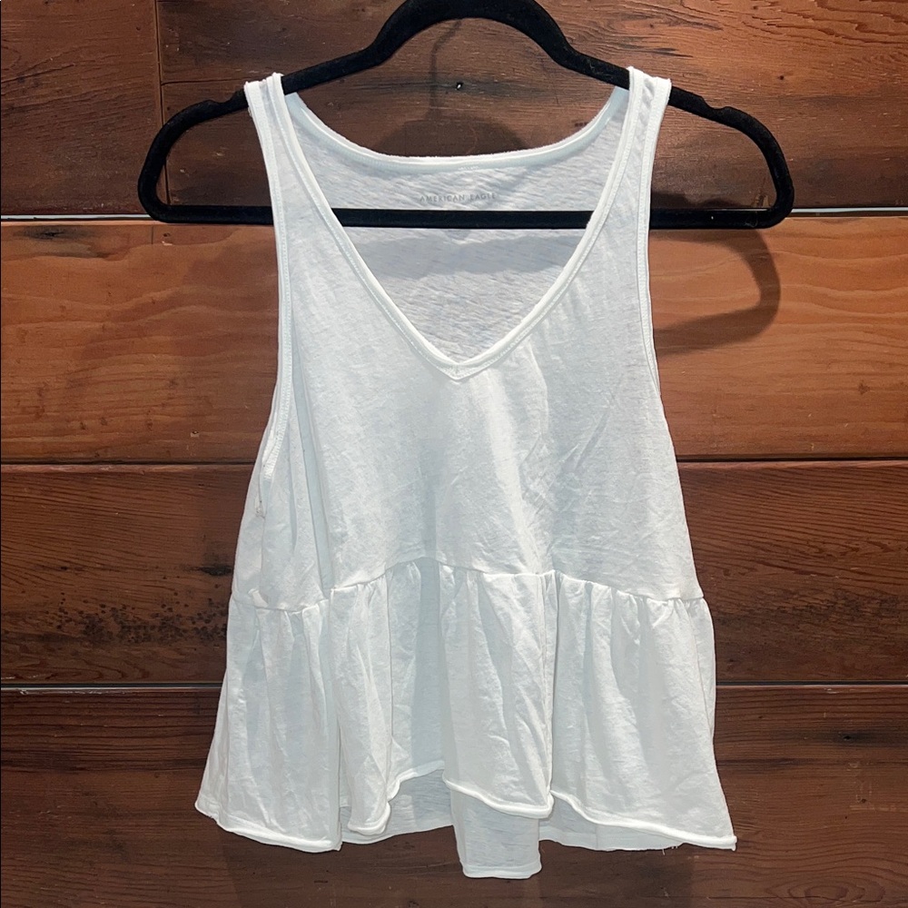 🔥‼️American Eagle Outfitters White Tank Top‼️🔥